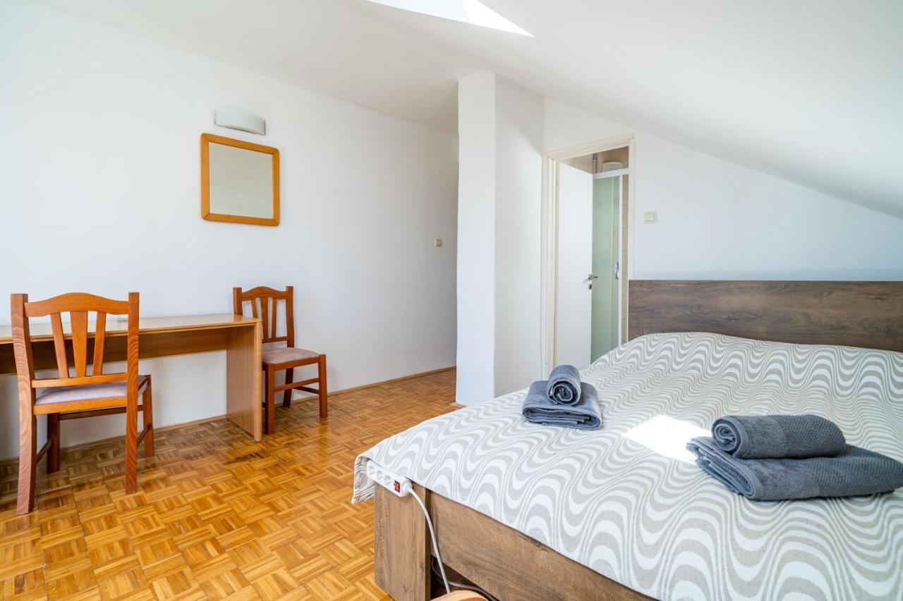 Rooms Nina Dubrovnik Exteriör bild