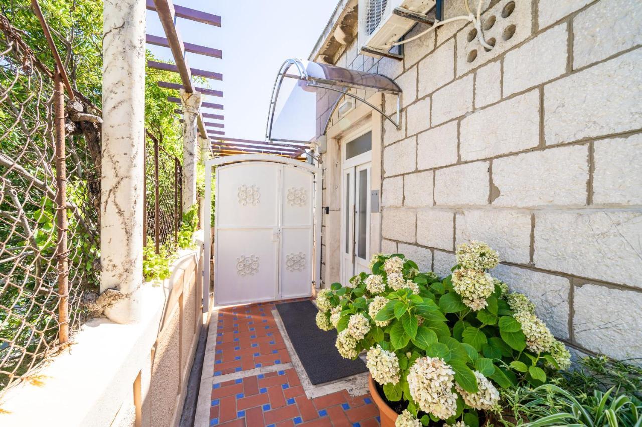 Rooms Nina Dubrovnik Exteriör bild